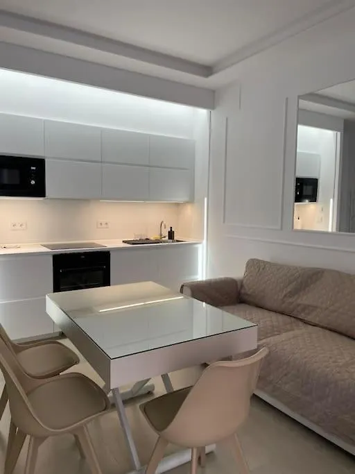 Apartamento Hoomtur Sevilla 0*, 세비야